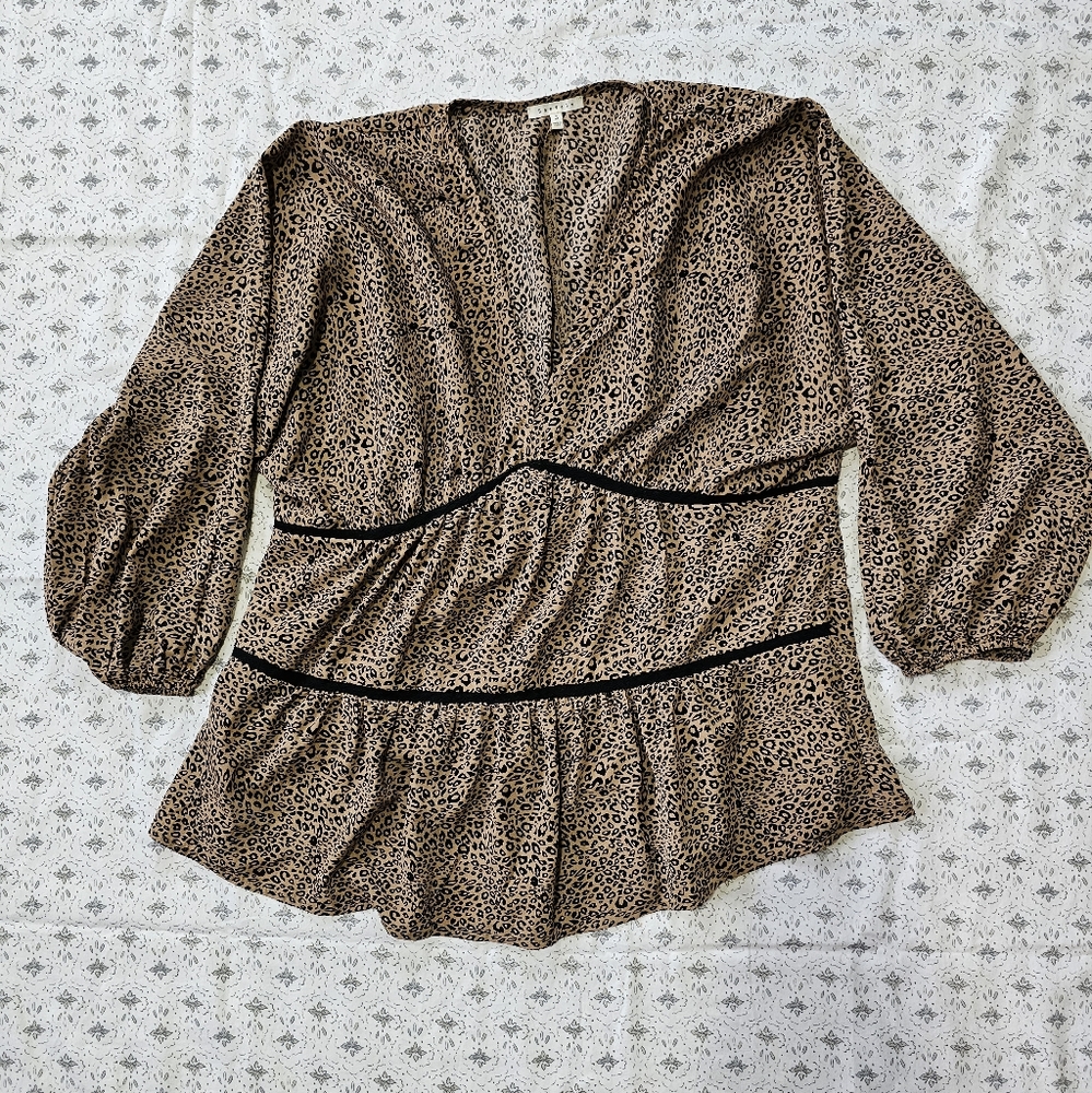 BaeVely Oversized Leopard Print Babydoll Top